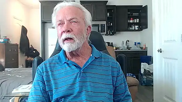 rockpoint69 online show from November 2025 09:52:01 PM