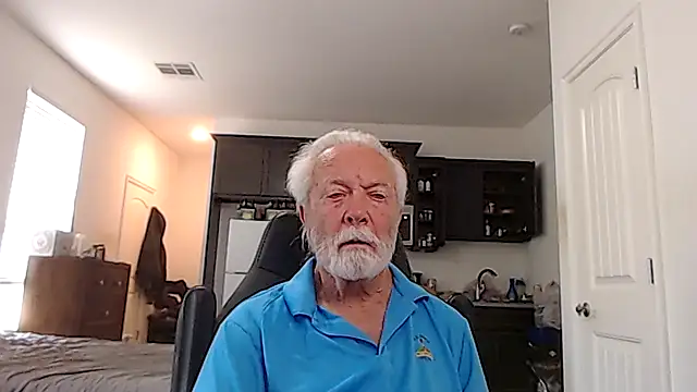 Snapshot of rockpoint69 chatting on May 2026 08:47:02 PM rockpoint69 online show from May 2026 08:47:02 PM