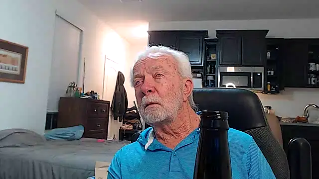 rockpoint69 online show from October 2025 01:04:01 AM