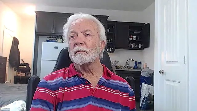 rockpoint69 online show from November 2025 03:56:01 PM