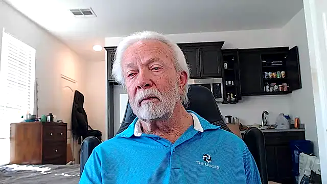 rockpoint69 online show from December 2025 09:31:02 PM