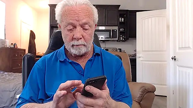 Snapshot of rockpoint69 chatting on May 2026 02:53:01 PM rockpoint69 online show from May 2026 02:53:01 PM