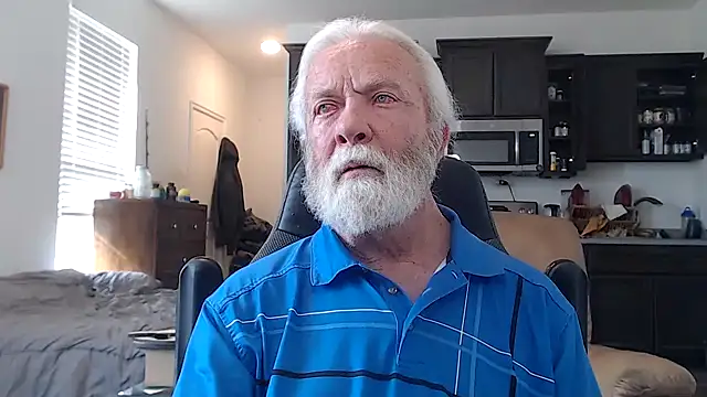 Snapshot of rockpoint69 chatting on January 2025 06:35:01 PM rockpoint69 online show from January 2025 06:35:01 PM