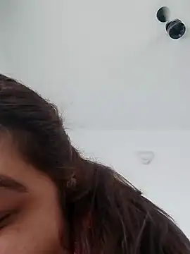 Srishtijain51 online show from February 2025 09:15:01 AM