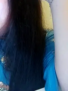 Srishtijain51 online show from October 2025 03:33:01 PM
