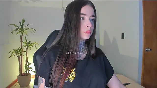 Ally Snow online show from September 2025 10:42:01 AM