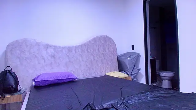 shelsyloreds online show from November 2025 11:53:01 AM