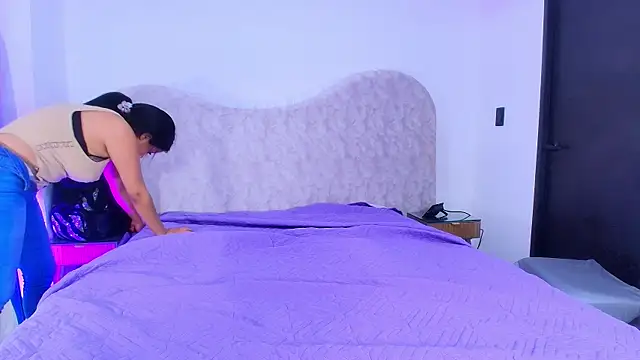 shelsyloreds online show from December 2025 11:56:02 AM