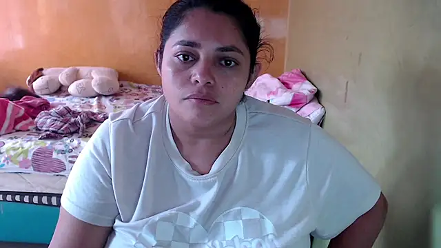 yulieth bbw online show from June 2026 01:16:01 PM