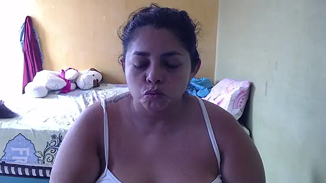 Snapshot of yulieth_bbw chatting on October 2025 02:51:02 PM yulieth bbw online show from October 2025 02:51:02 PM