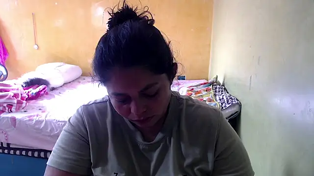 yulieth bbw online show from June 2026 12:44:02 PM