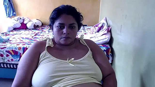 Snapshot of yulieth_bbw chatting on October 2025 07:11:02 PM yulieth bbw online show from October 2025 07:11:02 PM