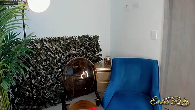 Snapshot of emma_rules99 chatting on March 2025 01:22:01 AM emma rules99 online show from March 2025 01:22:01 AM