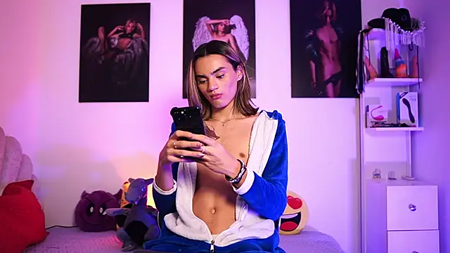 Mikey Morningstar online show from January 2025 06:39:01 PM