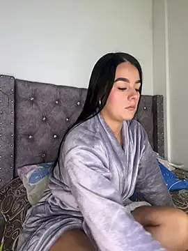 Snapshot of _dinna chatting on March 2025 09:02:02 PM dinna online show from March 2025 09:02:02 PM