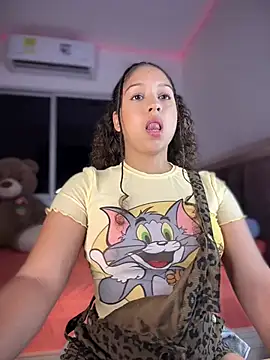Shara dreams online show from March 2025 11:24:02 PM