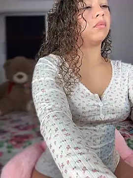 Shara dreams online show from March 2025 11:39:02 PM