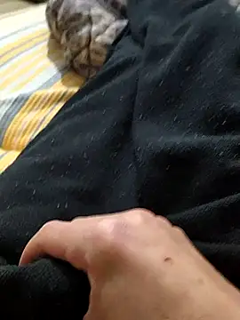 Snapshot of Yaramaz331 chatting on March 2025 03:43:01 AM Yaramaz331 online show from March 2025 03:43:01 AM