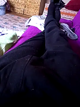 Snapshot of Yaramaz331 chatting on April 2026 01:37:01 PM Yaramaz331 online show from April 2026 01:37:01 PM