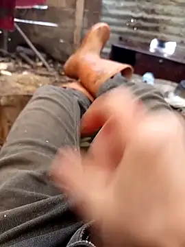 Snapshot of Yaramaz331 chatting on April 2026 11:02:01 AM Yaramaz331 online show from April 2026 11:02:01 AM