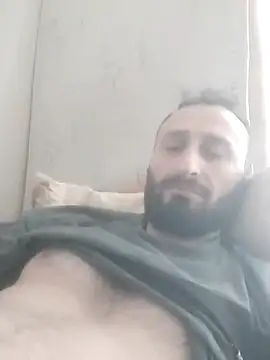 Snapshot of Yaramaz331 chatting on March 2025 10:33:02 AM Yaramaz331 online show from March 2025 10:33:02 AM