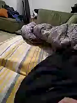 Snapshot of Yaramaz331 chatting on March 2025 12:42:02 AM Yaramaz331 online show from March 2025 12:42:02 AM