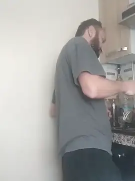 Snapshot of Yaramaz331 chatting on March 2025 12:14:02 PM Yaramaz331 online show from March 2025 12:14:02 PM