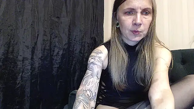 alexandra zaryanova online show from September 2025 07:46:02 PM