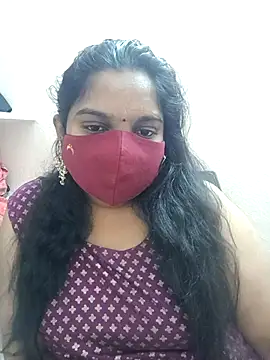 Snapshot of lovely-latha chatting on February 2026 06:52:02 AM lovely-latha online show from February 2026 06:52:02 AM