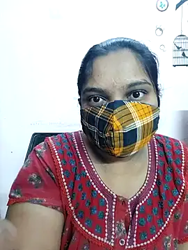 Snapshot of lovely-latha chatting on January 2025 04:54:02 AM lovely-latha online show from January 2025 04:54:02 AM