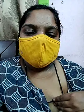 Snapshot of lovely-latha chatting on March 2025 05:29:01 PM lovely-latha online show from March 2025 05:29:01 PM