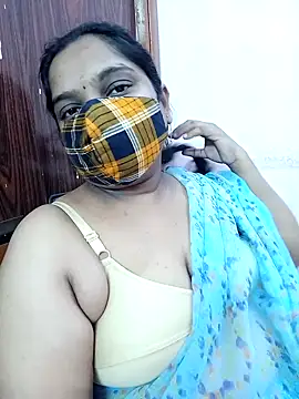Snapshot of lovely-latha chatting on January 2025 11:10:02 AM lovely-latha online show from January 2025 11:10:02 AM