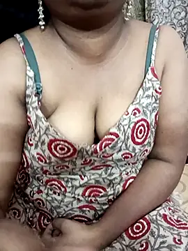 Snapshot of Your-mohana chatting on June 2026 04:34:01 AM Your-mohana online show from June 2026 04:34:01 AM