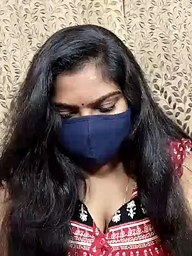 Snapshot of Your-mohana chatting on December 2024 01:40:02 PM Your-mohana online show from December 2024 01:40:02 PM