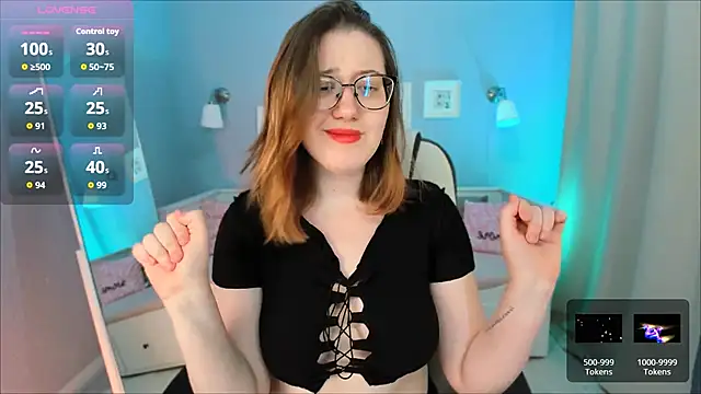 Charmy Gracy online show from October 2025 11:23:02 AM