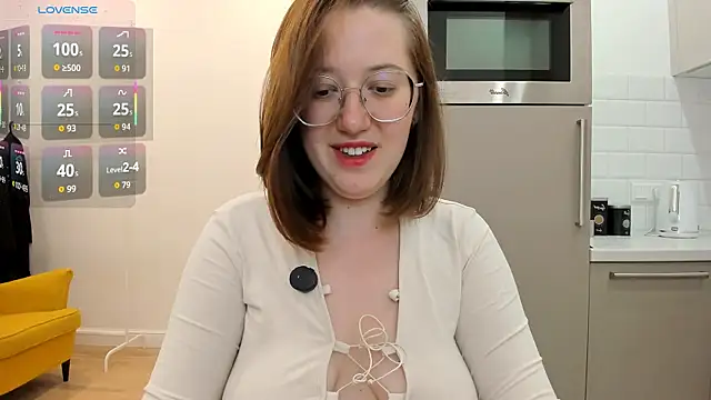 Charmy Gracy online show from June 2026 08:42:01 AM