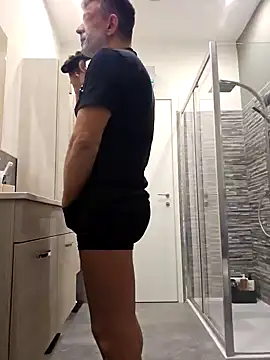 Snapshot of kekko-1982 chatting on December 2024 10:28:02 AM kekko-1982 online show from December 2024 10:28:02 AM