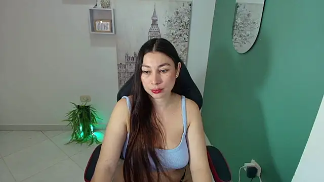 bella 99  online show from October 2025 01:23:02 PM