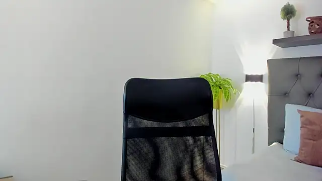 bella 99  online show from April 2026 11:27:01 AM