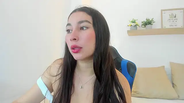 Snapshot of bella_99_ chatting on June 2026 11:52:02 AM bella 99 online show from June 2026 11:52:02 AM