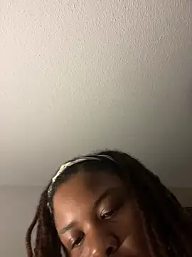 HEARTBREAKBRE online show from February 2026 04:46:01 AM