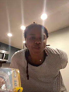 HEARTBREAKBRE online show from April 2026 02:24:01 AM