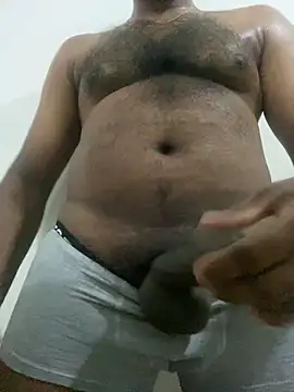 Snapshot of MALEHYPER chatting on June 2026 11:26:02 AM MALEHYPER online show from June 2026 11:26:02 AM