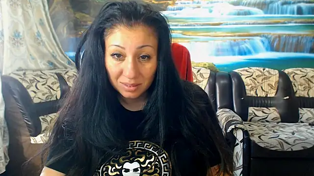 Snapshot of MoistMady chatting on May 2026 05:46:01 AM MoistMady online show from May 2026 05:46:01 AM
