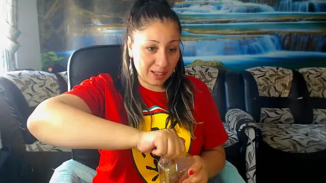 Snapshot of MoistMady chatting on October 2025 12:37:02 PM MoistMady online show from October 2025 12:37:02 PM