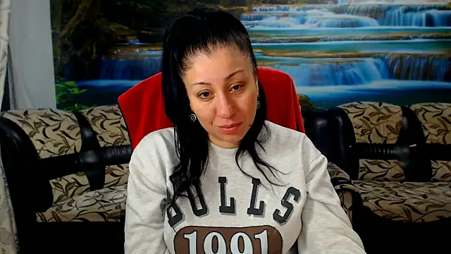 Snapshot of MoistMady chatting on March 2026 03:45:02 AM MoistMady online show from March 2026 03:45:02 AM