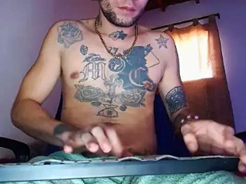 Snapshot of Christian_Stiven1 chatting on February 2025 07:42:02 PM Christian Stiven1 online show from February 2025 07:42:02 PM