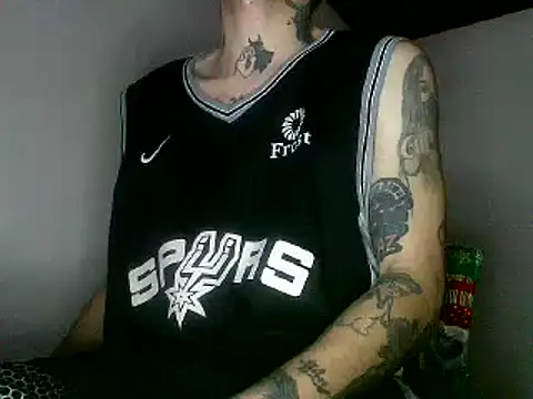 Christian Stiven1 online show from April 2026 05:40:01 PM