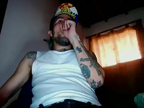 Snapshot of Christian_Stiven1 chatting on February 2025 05:02:02 PM Christian Stiven1 online show from February 2025 05:02:02 PM