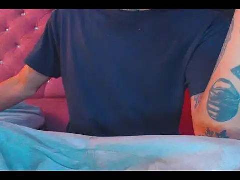 Christian Stiven1 online show from November 2025 01:03:02 PM